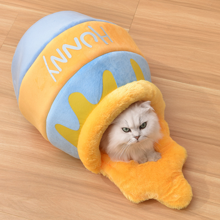 Autumn Winter Pet hHoney Jar Covered Cat Bed