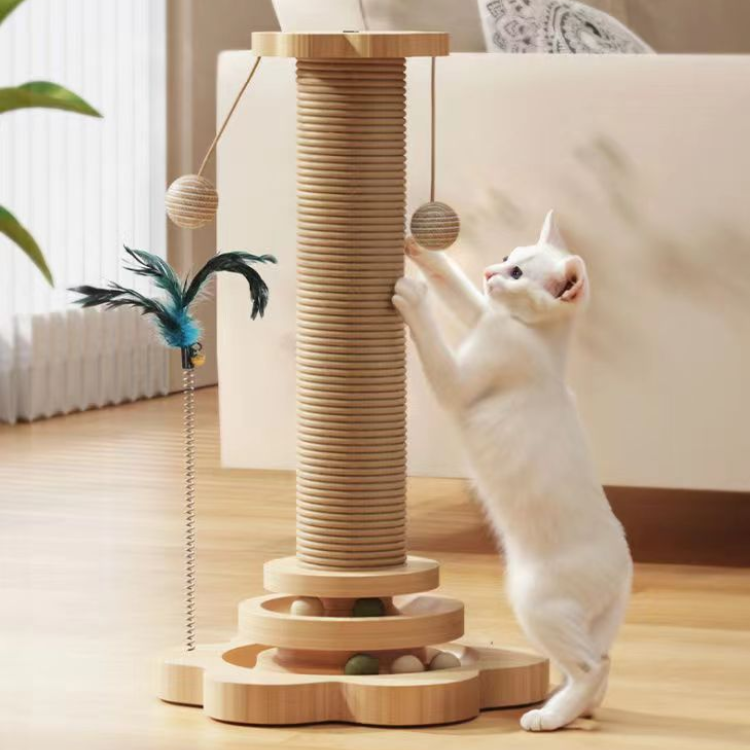 Albero graffiante per gatti con giocattoli per gatti