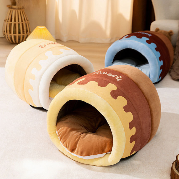 Honey Pot Winter Cat Bed  Pet House