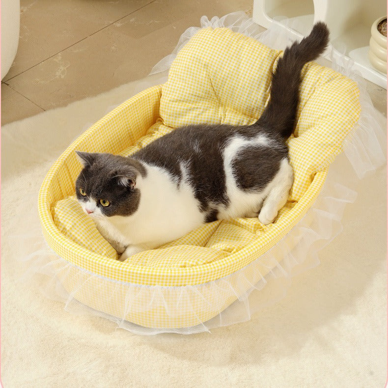 Cozy Warm Oval Lace Cat Bed